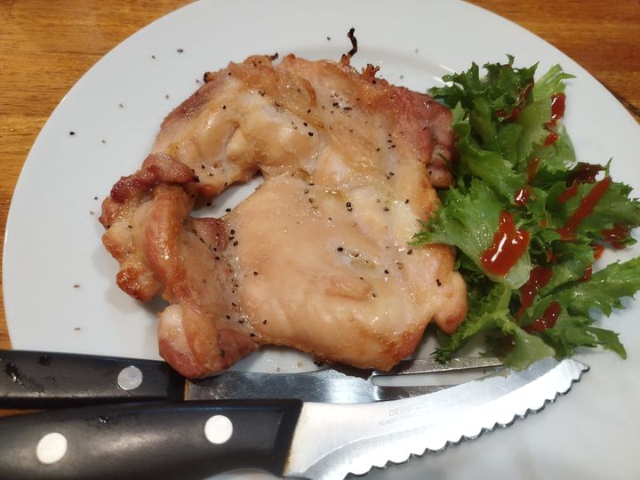 福井県小浜市多田　筋斗雲チキンひがしの　鶏ももスモーク