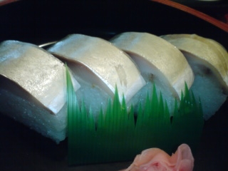 福井県小浜市香取　雅　本鯖寿司